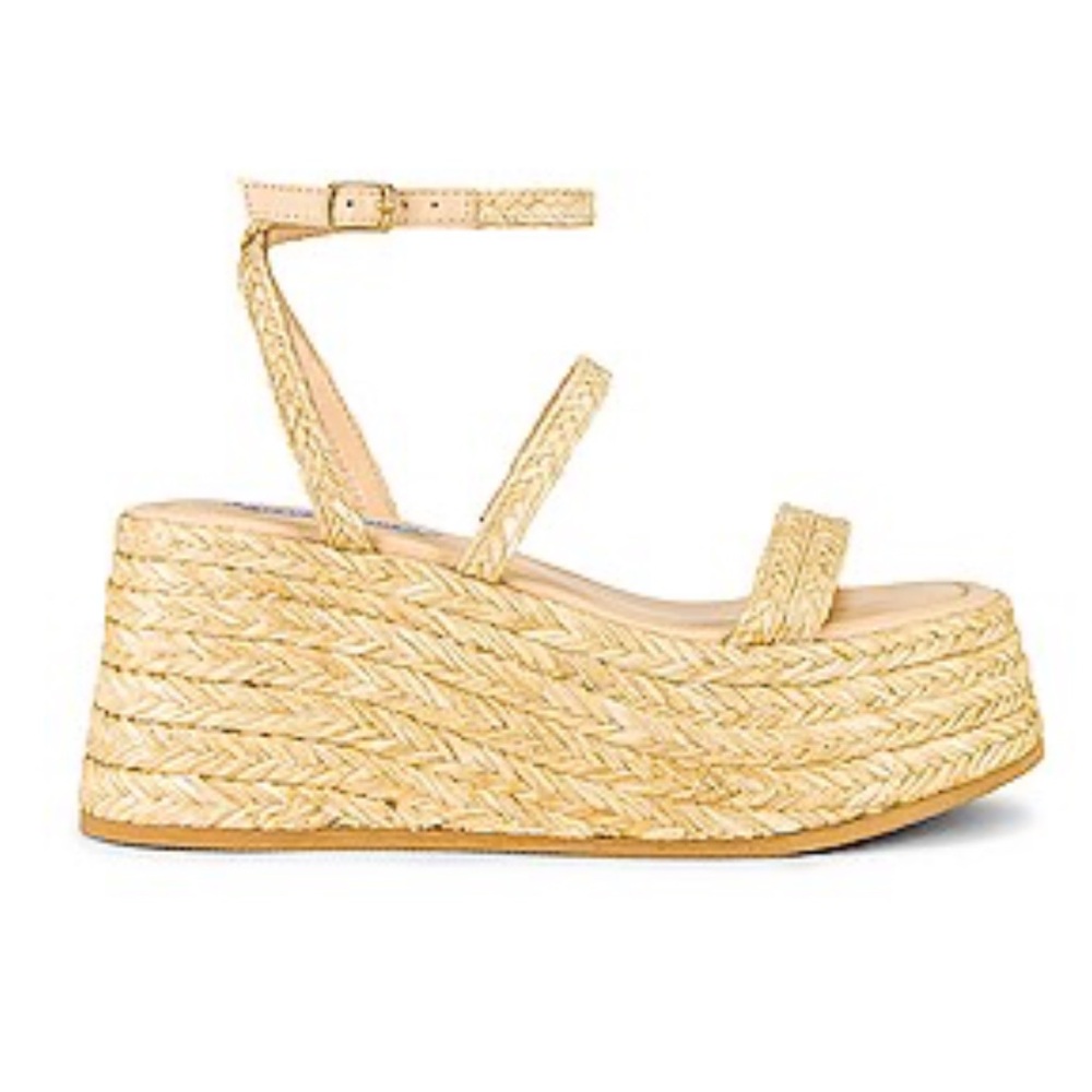 Steve Madden Abundant Platform in Natural Raffia NWOT